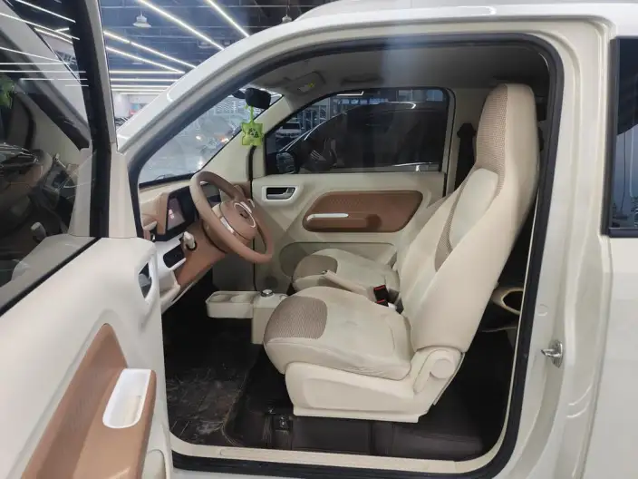 Wuling Hongguang MINIEV 2024 Model 215km Advanced version Lithium Iron Phosphate – фото 9