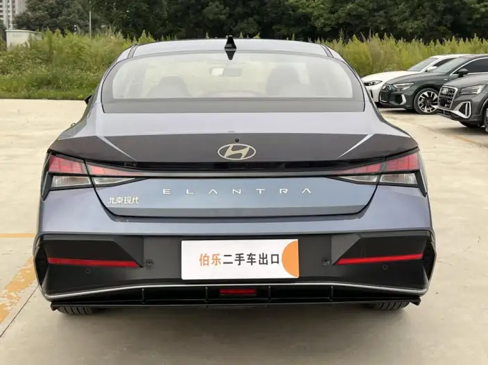 Hyundai Ioniq 2023 Model 1.5L CVT GLX Elite Edition – фото 5
