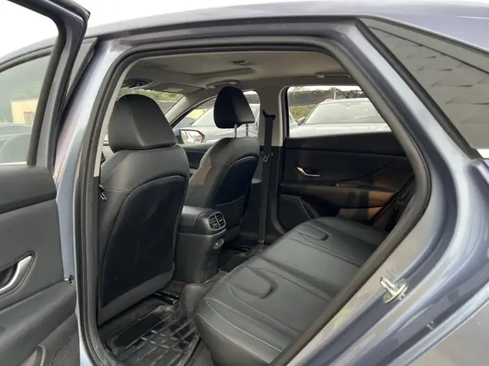 Hyundai Ioniq 2023 Model 1.5L CVT GLX Elite Edition – фото 15