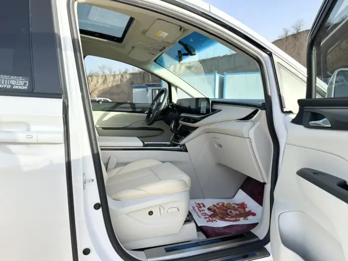 Buick GL8 2022 Model Facelift ES Luzun 653T Comfort Model – фото 14