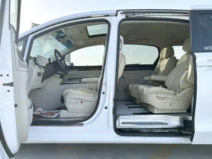 Buick GL8 2022 Model Facelift ES Luzun 653T Comfort Model – фото 15