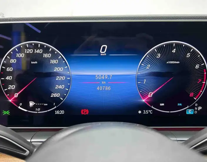 Mercedes-Benz GLE Imported 2024 Model GLE 450 4MATIC Fashion Model – фото 12