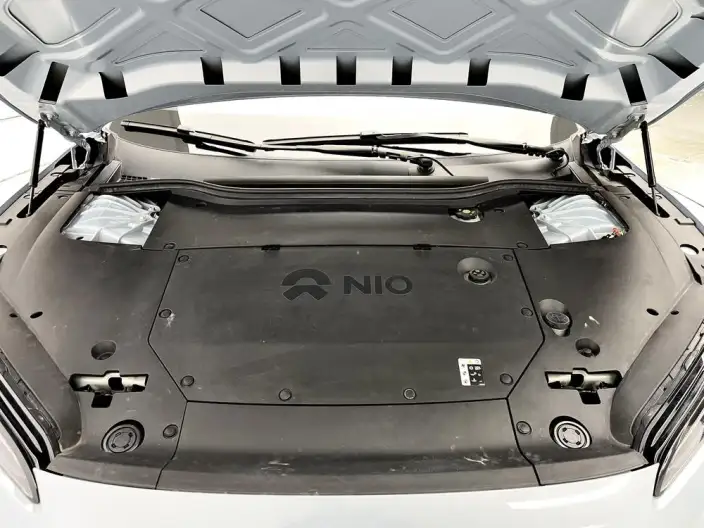 NIO ET5 2022 Model 75kWh – фото 10