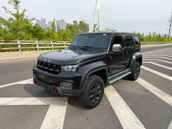BAIC BJ40 2021 Model 2.0D Automatic 4WD Blade Hero Edition Warrior Model – фото 1
