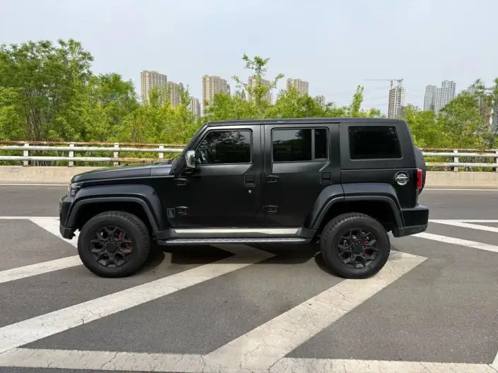 BAIC BJ40 2021 Model 2.0D Automatic 4WD Blade Hero Edition Warrior Model – фото 4