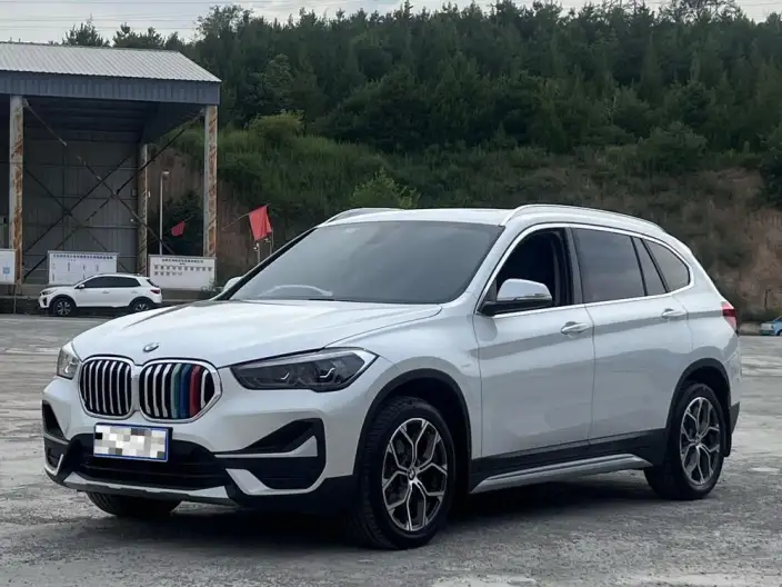 BMW X1 2020 Model sDrive20Li Exclusive Model – фото 1