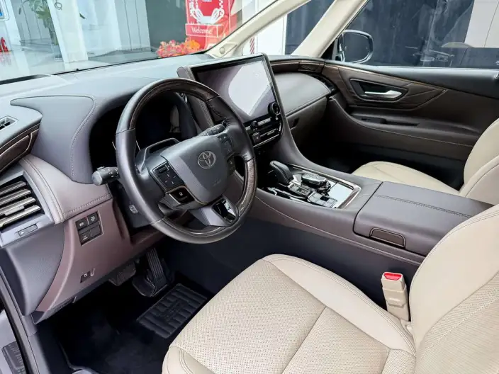 Elfa 2023 Model 2.5L Intelligent Hybrid 4WD Premium – фото 11