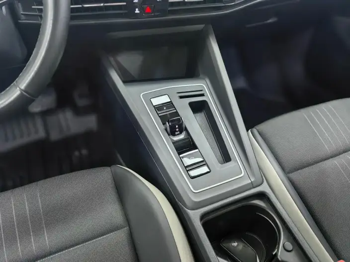 Volkswagen Golf 2021 Model 280TSI DSG Pro – фото 8