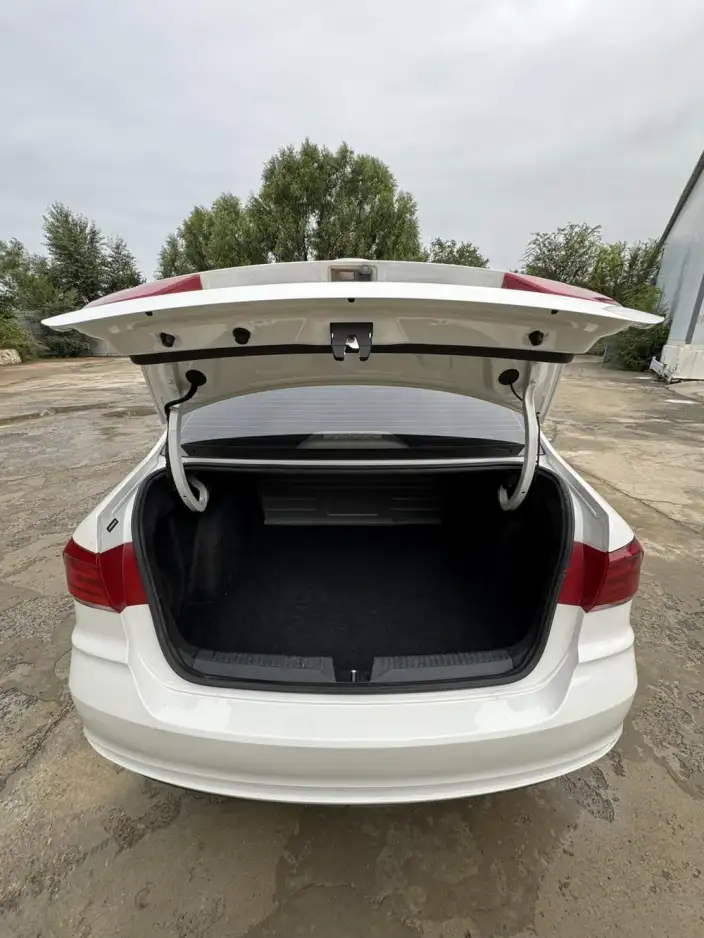 Volkswagen Santana 2021 Model 1.5L Manual Fashion edition – фото 8