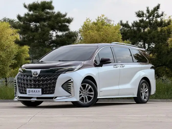 Toyota Sienna 2024 Model Hybrid 2.5L Comfort Edition – фото 1