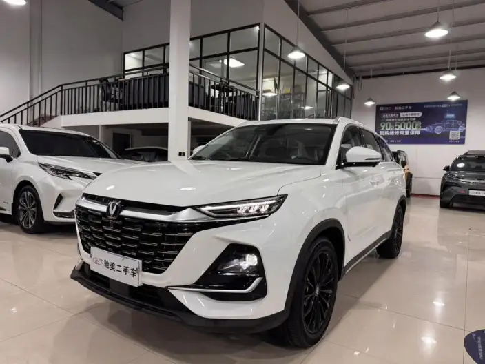 Changan CS75 2026 Model PRO 1.5T DCT Exclusive Model 7 seat – фото 1
