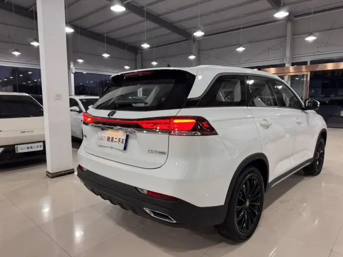 Changan CS75 2026 Model PRO 1.5T DCT Exclusive Model 7 seat – фото 7
