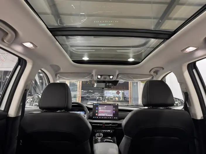 Changan CS75 2026 Model PRO 1.5T DCT Exclusive Model 7 seat – фото 16