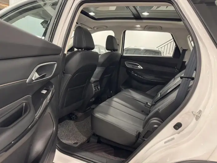 Changan CS75 2026 Model PRO 1.5T DCT Exclusive Model 7 seat – фото 18