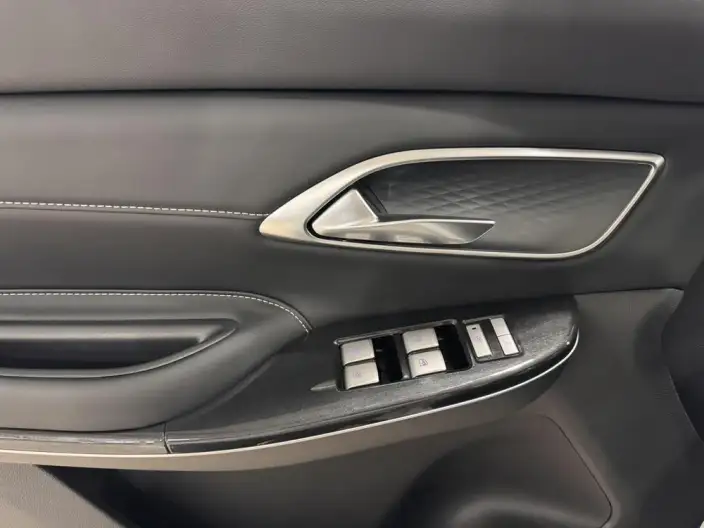 Changan CS75 2026 Model PRO 1.5T DCT Exclusive Model 7 seat – фото 19