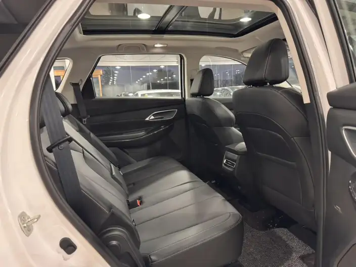Changan CS75 2026 Model PRO 1.5T DCT Exclusive Model 7 seat – фото 22