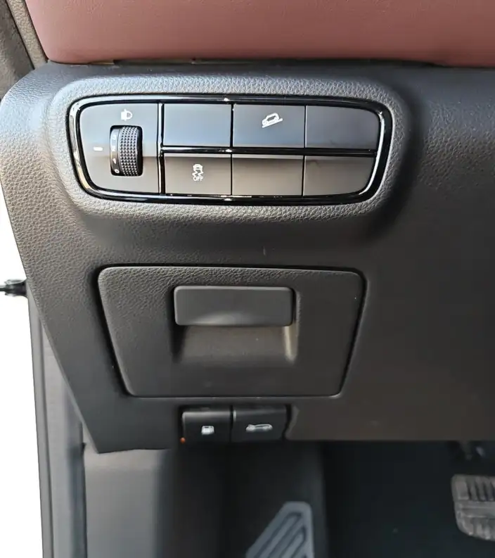GAC Trumpchi M6 2021 Model 270T Automatic Elite Edition 7 seat – фото 12