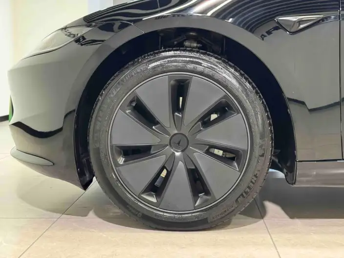 Model 3 2023 Model Rear-wheel drive version – фото 12