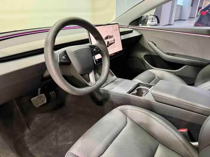 Model 3 2023 Model Rear-wheel drive version – фото 17