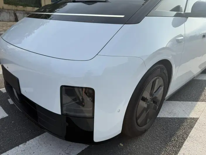 Li Auto MEGA 2025 Model Home Family Special Edition – фото 9