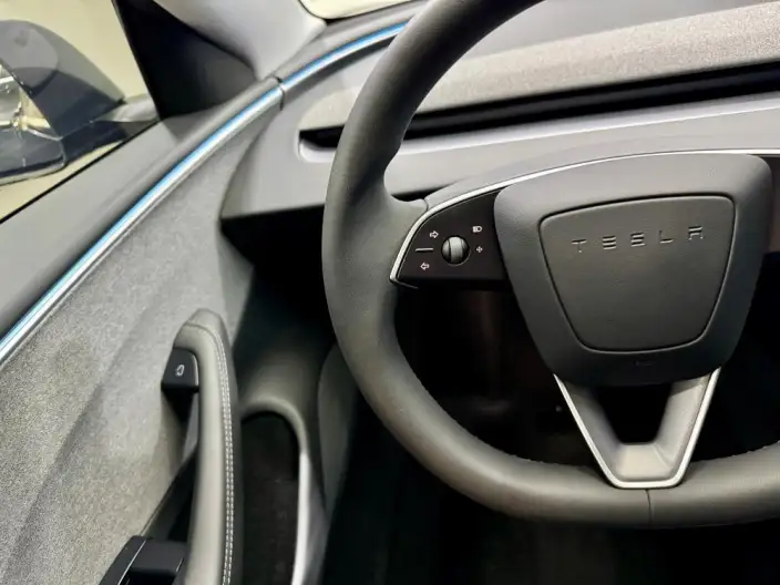 Model 3 2023 Model Rear-wheel drive version – фото 19