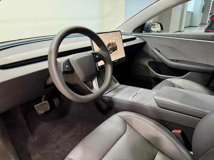 Model 3 2023 Model Rear-wheel drive version – фото 48