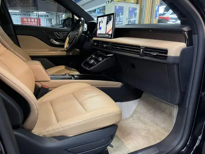 Lincoln Corsair 2022 Model 2.0T 2WD Zunya Edition – фото 9