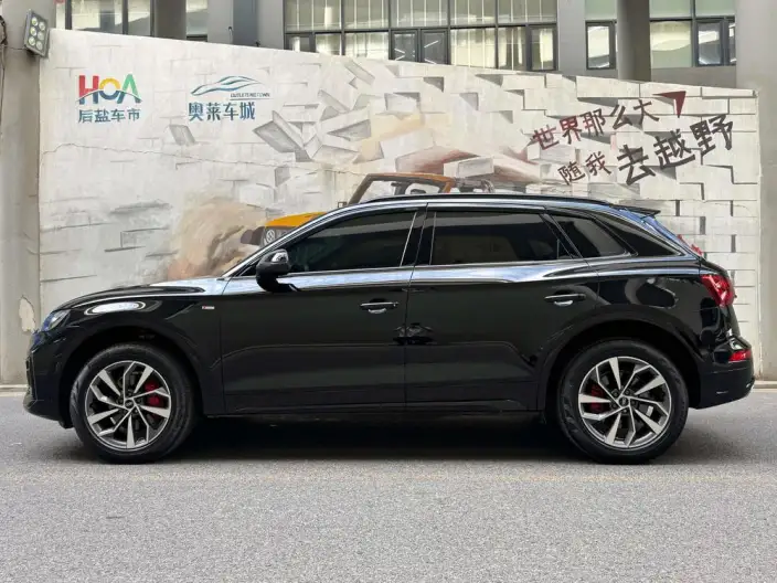 Audi Q5L 2024 Model 40TFSI Luxury Dynamic Model – фото 3
