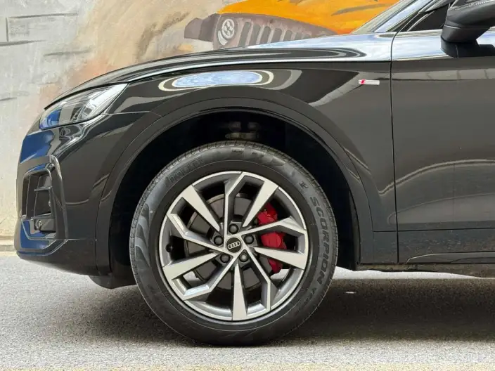 Audi Q5L 2024 Model 40TFSI Luxury Dynamic Model – фото 7