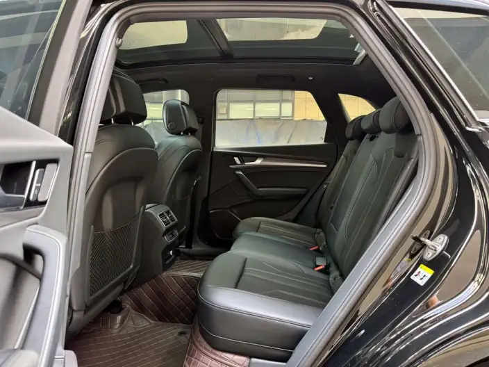 Audi Q5L 2024 Model 40TFSI Luxury Dynamic Model – фото 15