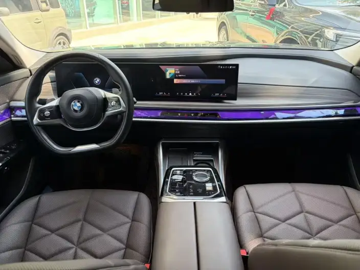 BMW 7 Series 2023 Model 735Li Luxury Set – фото 7