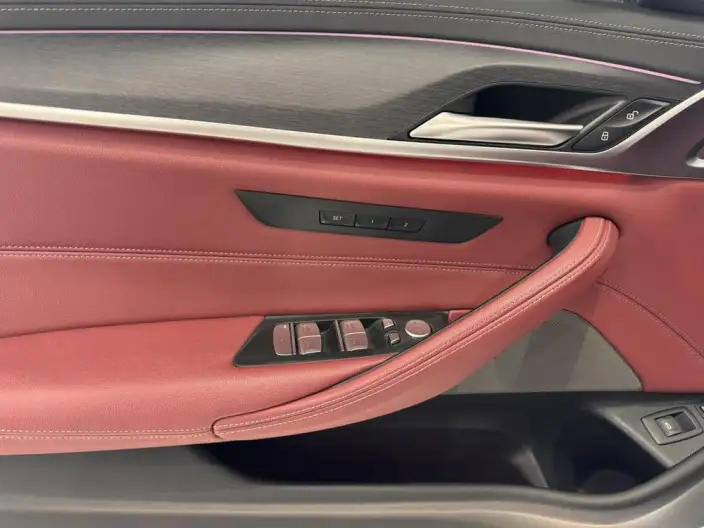 BMW 5 Series PHEV 2022 Model 535Le Luxury Set – фото 21