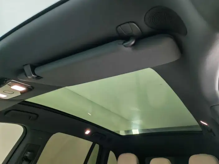 Li Auto i6 2025 Model 4WD Standard Edition – фото 8