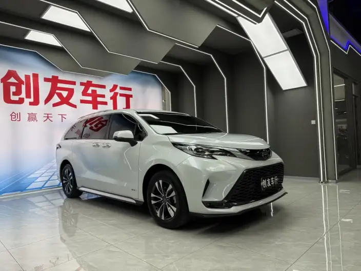 Granvia 2024 Model Intelligent Hybrid 2.5L 4WD Noble PLUS Edition – фото 3