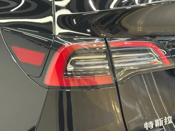 Model Y 2023 Model Rear-wheel drive version – фото 9