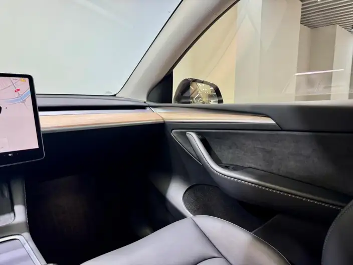Model Y 2023 Model Rear-wheel drive version – фото 15