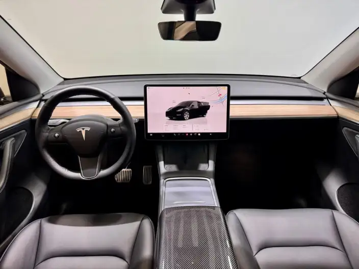 Model Y 2023 Model Rear-wheel drive version – фото 16