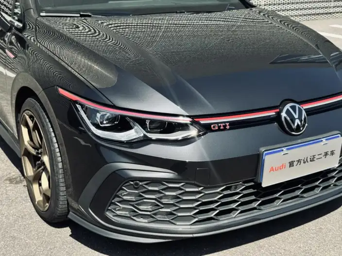 Volkswagen Golf GTI 2023 Model 380TSI DSG GTI – фото 8