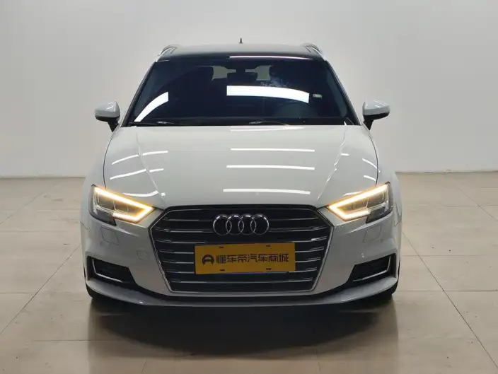 Audi A3 2020 Model Sportback 35 TFSI Fashion Model China VI – фото 2