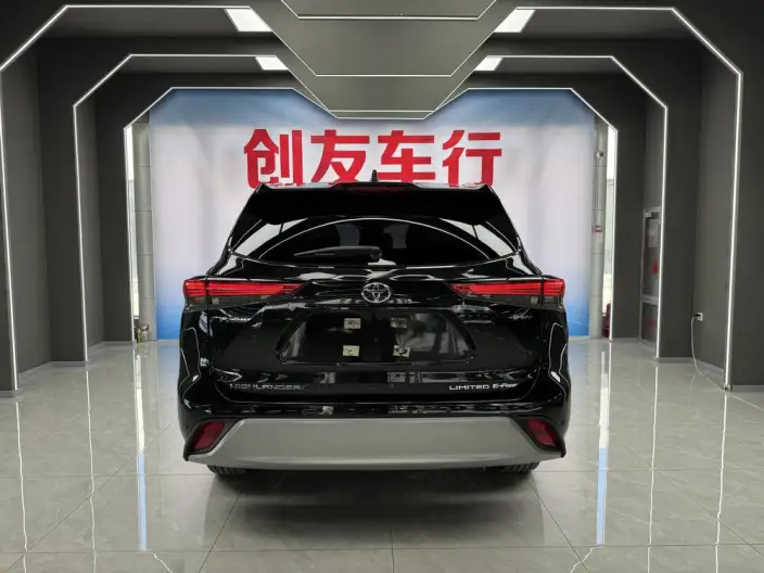 Toyota Highlander 2024 Model Hybrid 2.5L 4WD Supreme Edition 7 seat – фото 5
