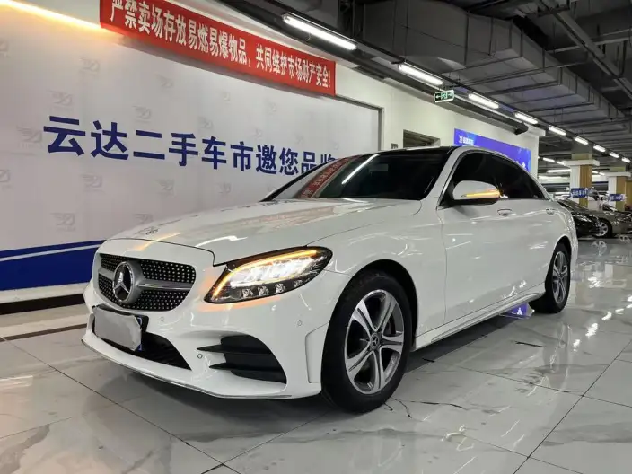 Mercedes-Benz C-Class 2020 Model C 260 L Sports Edition – фото 1