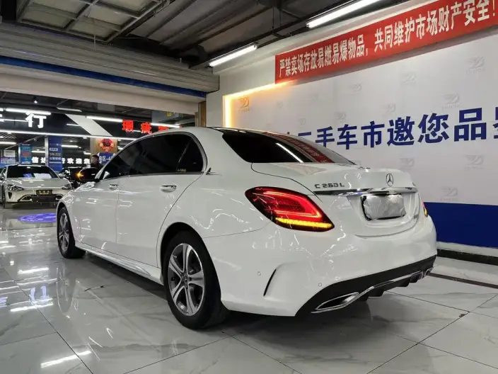Mercedes-Benz C-Class 2020 Model C 260 L Sports Edition – фото 4