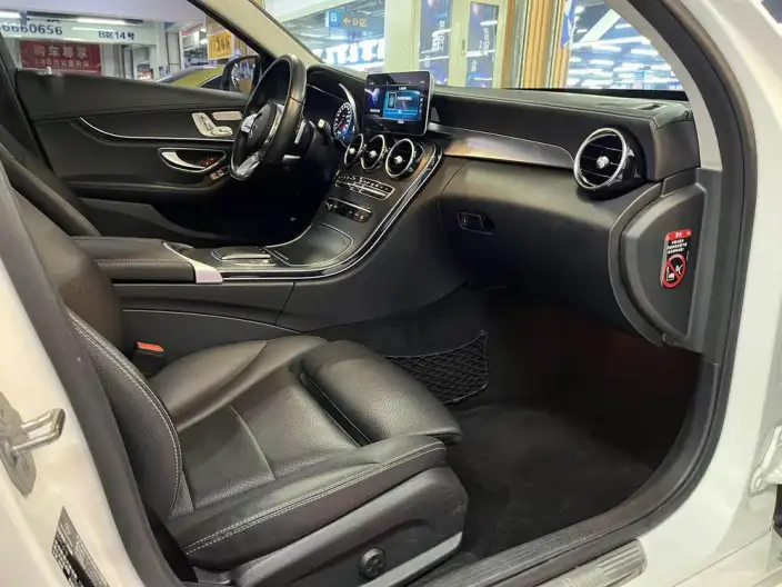 Mercedes-Benz C-Class 2020 Model C 260 L Sports Edition – фото 8