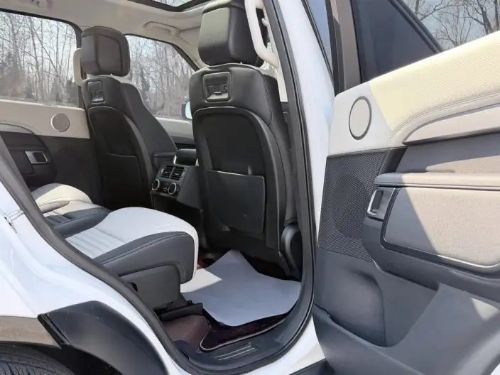 Land Rover Discovery 2021 Model 360PS R-Dynamic SE – фото 7