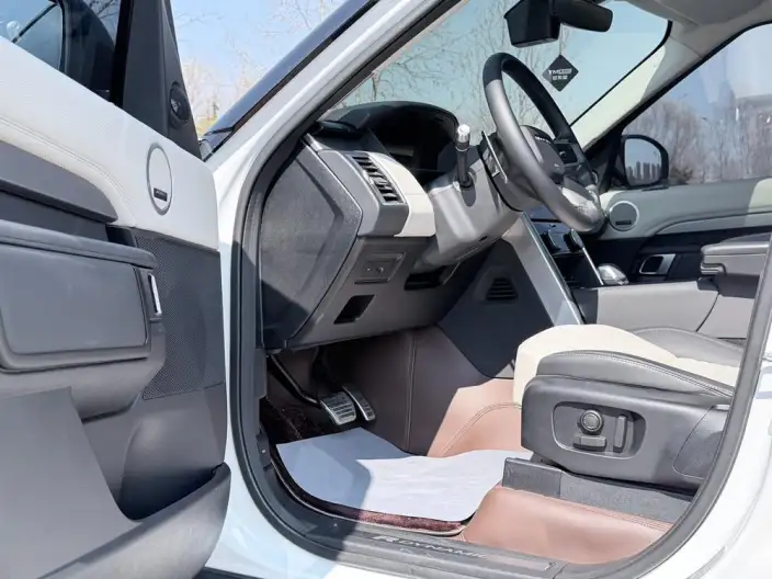 Land Rover Discovery 2021 Model 360PS R-Dynamic SE – фото 13