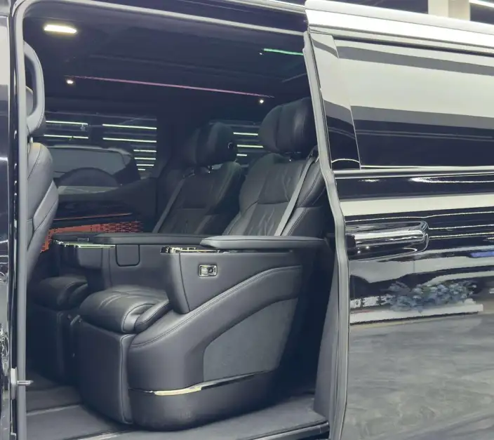 ZEEKR 009 2024 Model VI seat Executive Edition 4WD 108kWh – фото 9