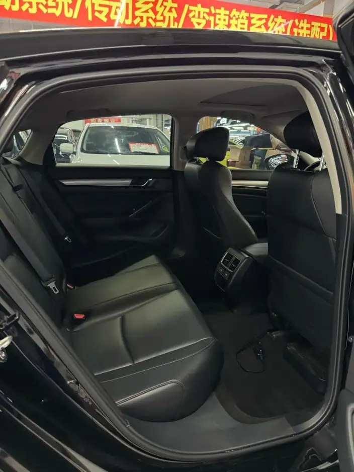 Honda Accord 2022 Model 260TURBO Deluxe Edition – фото 10