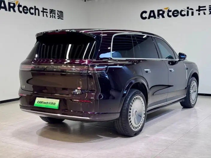Voyah Taishan P HEV 2026 Model Max+ Edition – фото 7