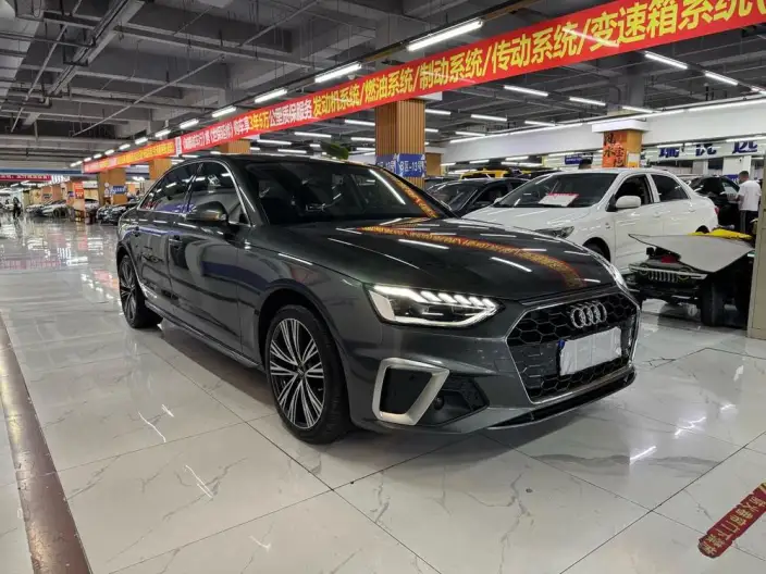 Audi A4 L 2020 Model 40 TFSI Fashion Dynamic Model – фото 3