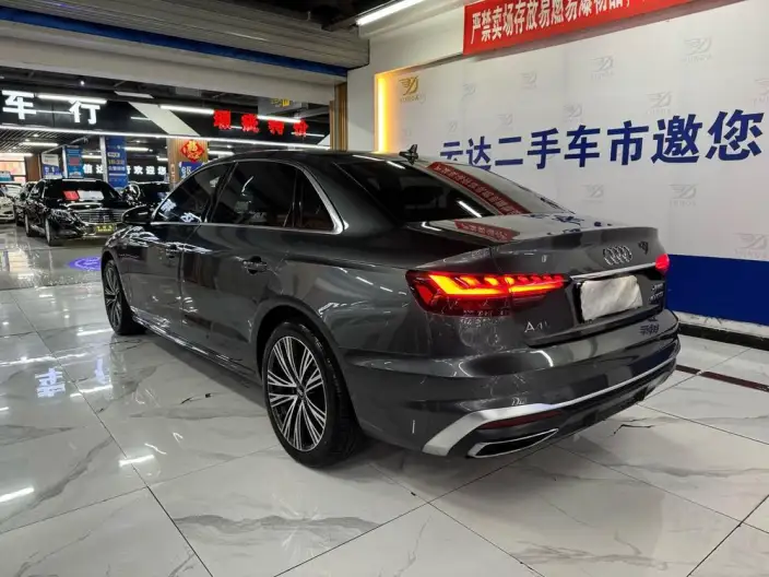 Audi A4 L 2020 Model 40 TFSI Fashion Dynamic Model – фото 4